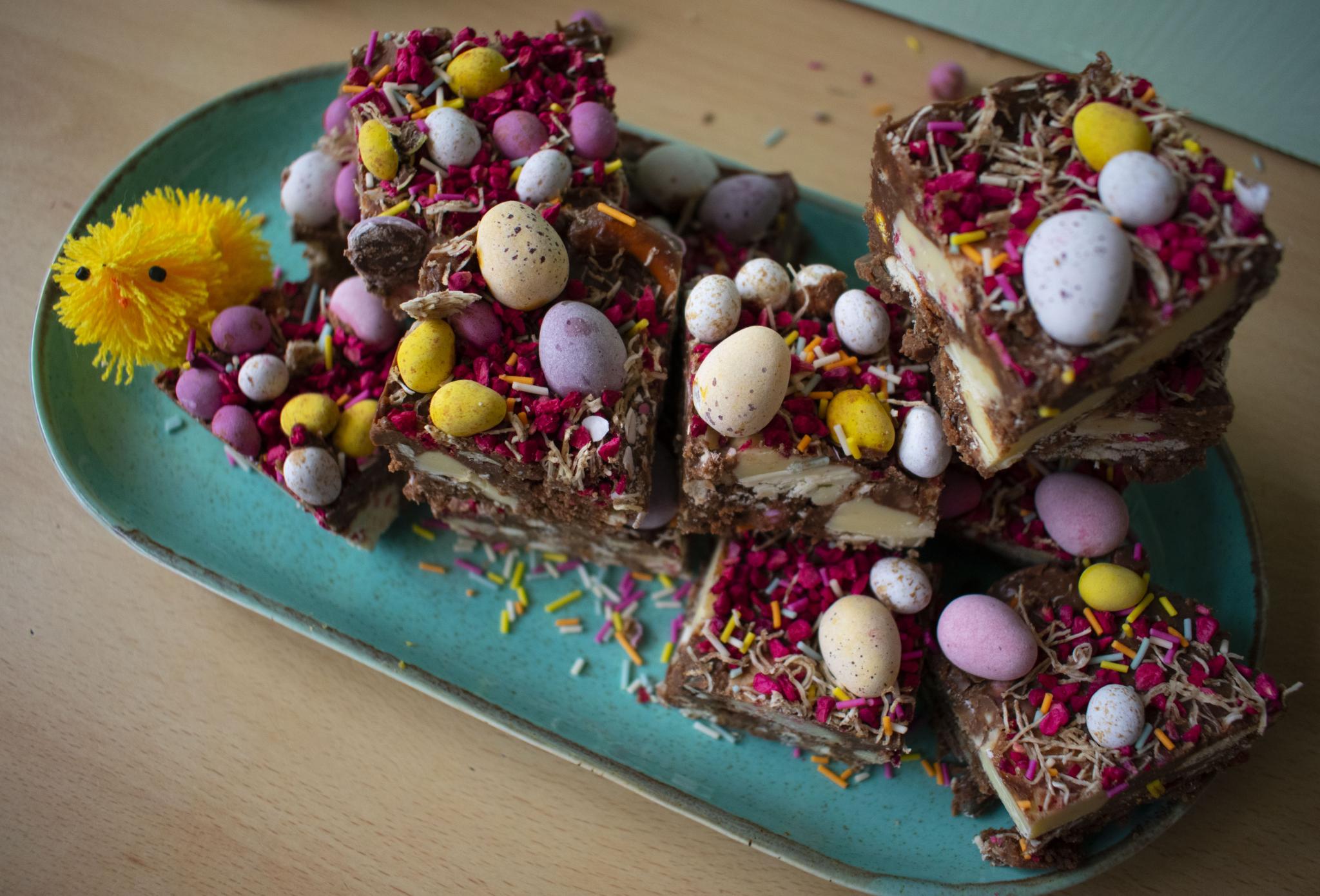 Chocolate Orange Easter Tiffin nikibakes
